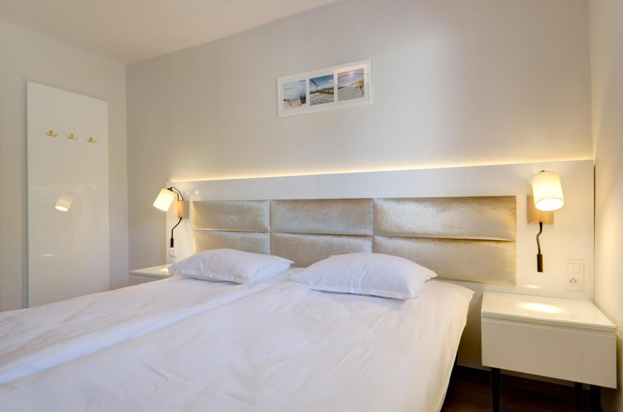 Hotel The Sun By Lubicz à Ustka Extérieur photo